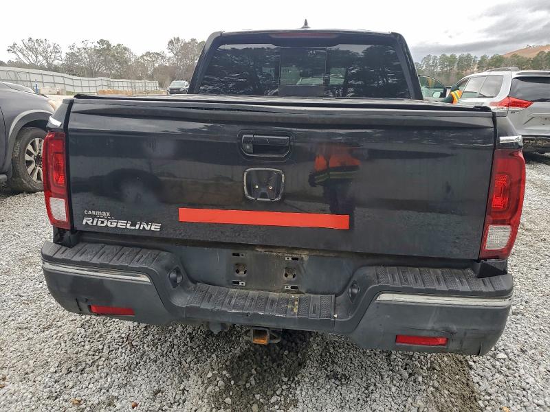 Фото 6 - HONDA RIDGELINE