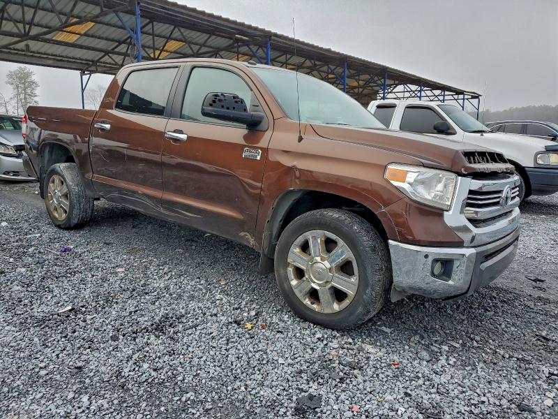 Фото 4 - TOYOTA TUNDRA
