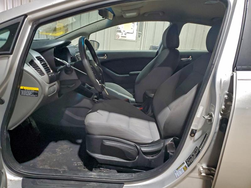 Фото 7 - KIA FORTE