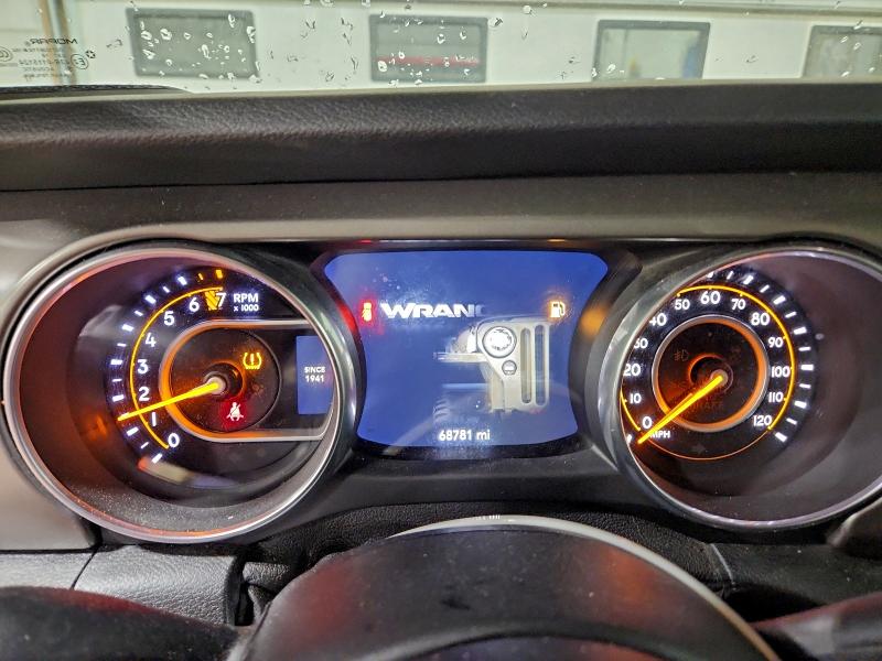 Фото 9 - JEEP WRANGLER