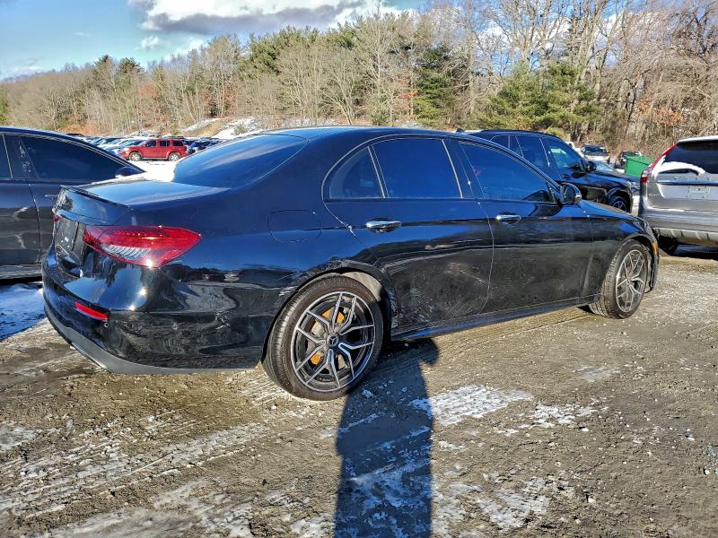 MERCEDES-BENZ E-CLASS 2022 VIN W1KZF8DB3NB098457