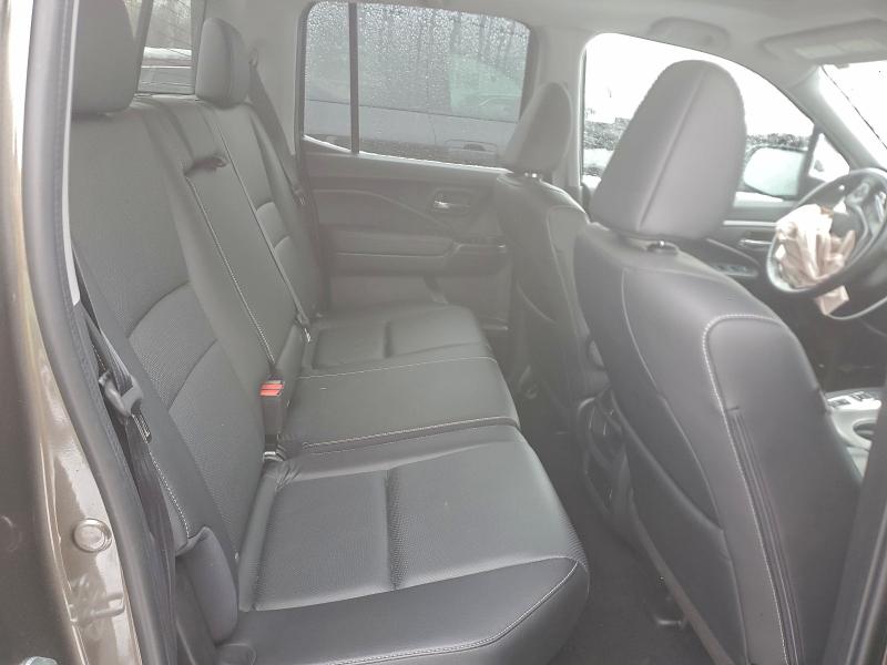 Фото 10 - HONDA RIDGELINE