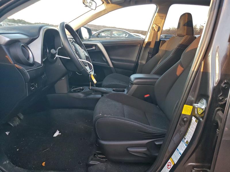 Фото 7 - TOYOTA RAV4