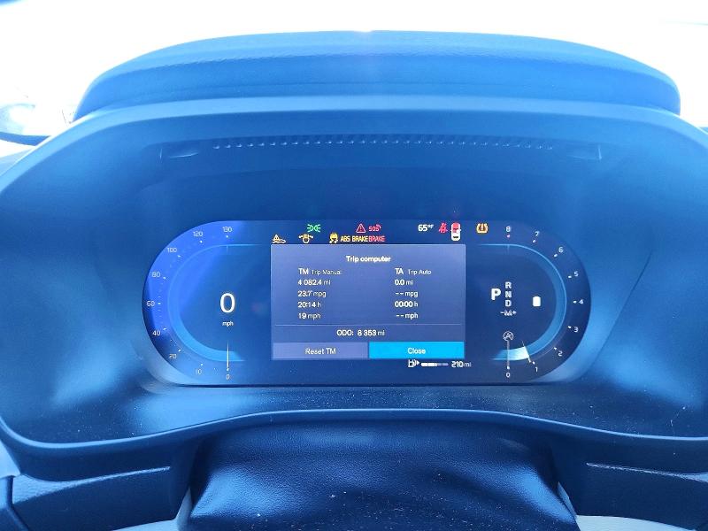 VOLVO XC40 PLUS 2023 VIN YV4L12UE4P2012577