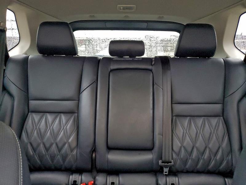 Фото 10 - NISSAN ROGUE