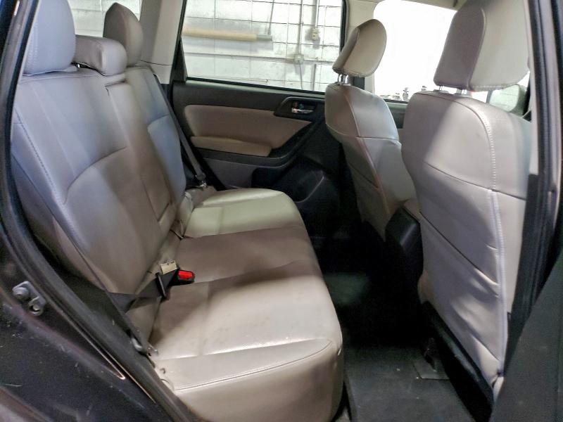 Фото 11 - SUBARU FORESTER