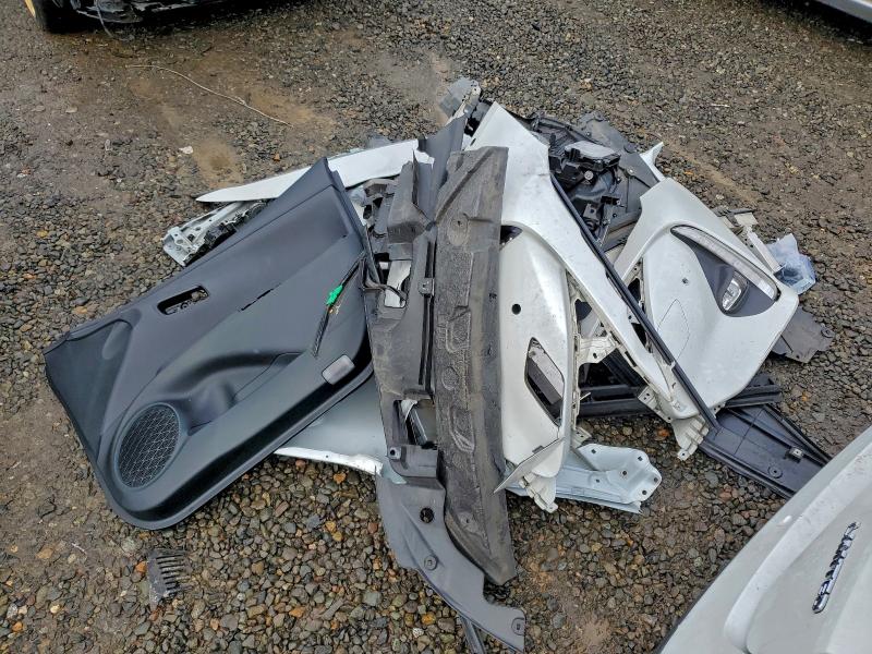 Фото 12 - TOYOTA PRIUS