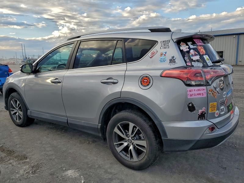 Фото 2 - TOYOTA RAV4