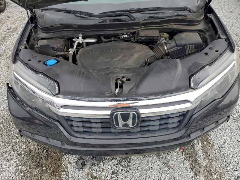 Фото 11 - HONDA RIDGELINE