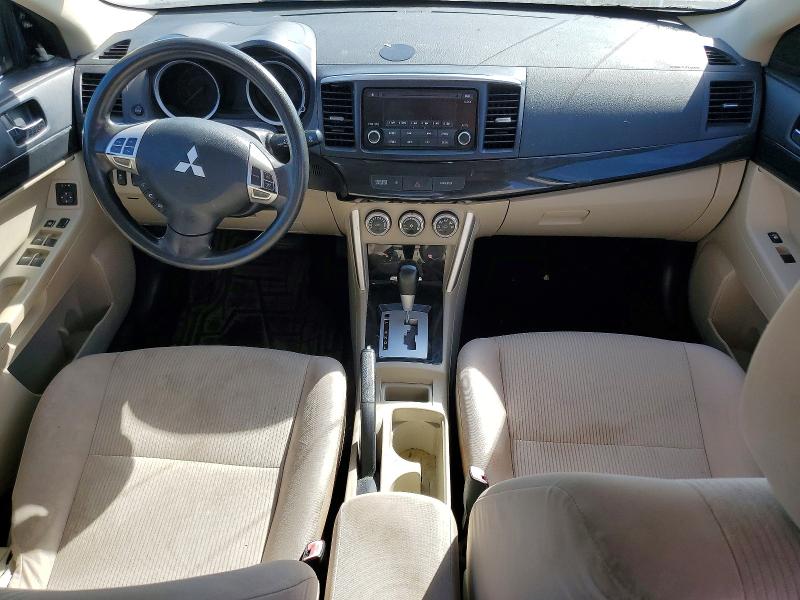 Фото 8 - MITSUBISHI LANCER