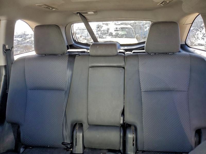 Фото 10 - TOYOTA HIGHLANDER