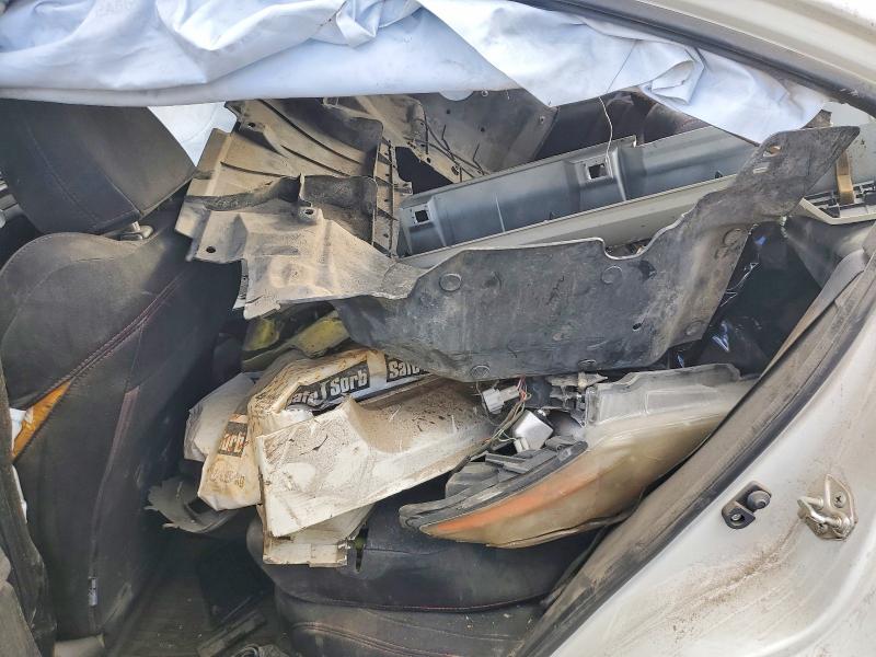 Фото 10 - SUBARU WRX