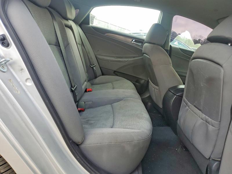 Фото 10 - HYUNDAI SONATA