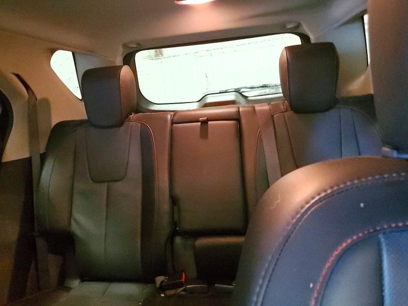 Фото 10 - CHEVROLET EQUINOX