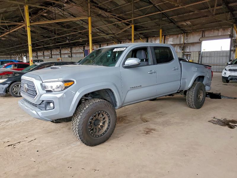 Фото 1 - TOYOTA TACOMA