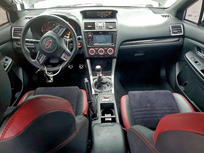 Фото 8 - SUBARU WRX