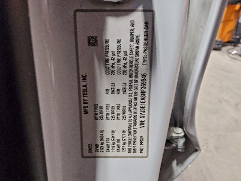 Фото 12 - TESLA MODEL 3