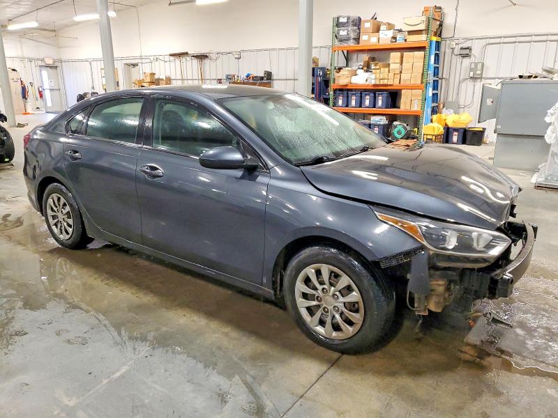 Фото 4 - KIA FORTE