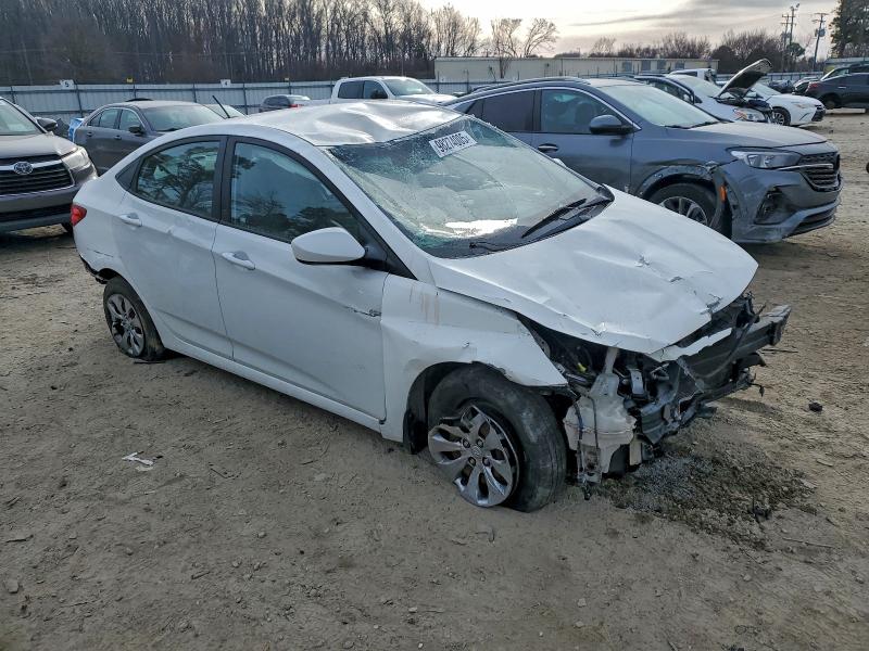 Фото 4 - HYUNDAI ACCENT