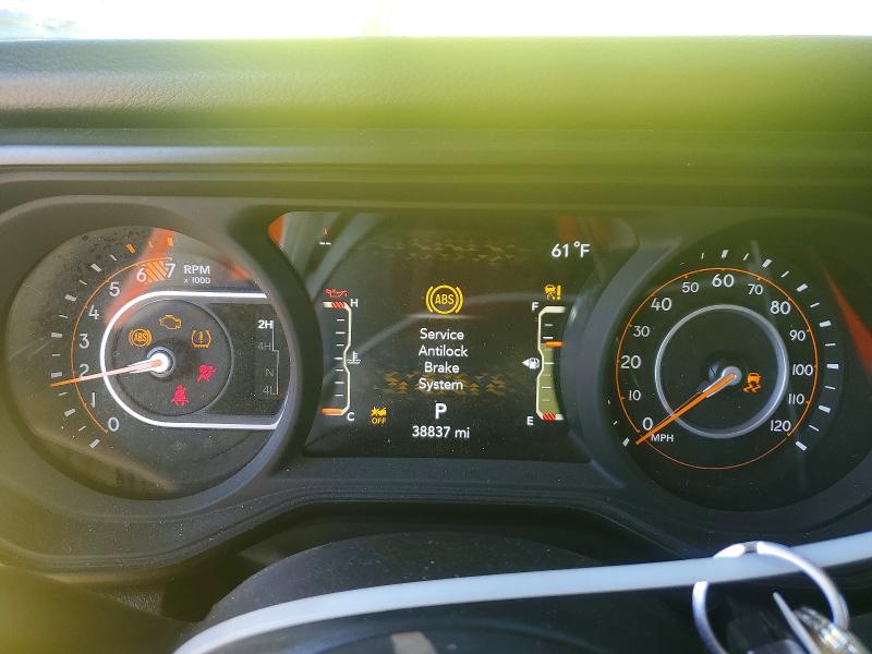 Фото 9 - JEEP WRANGLER