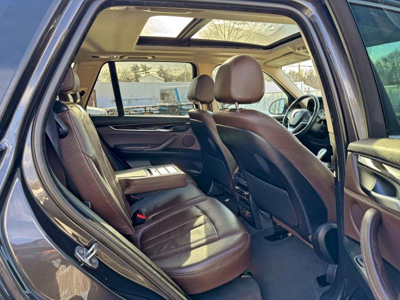 Фото 12 - BMW X5