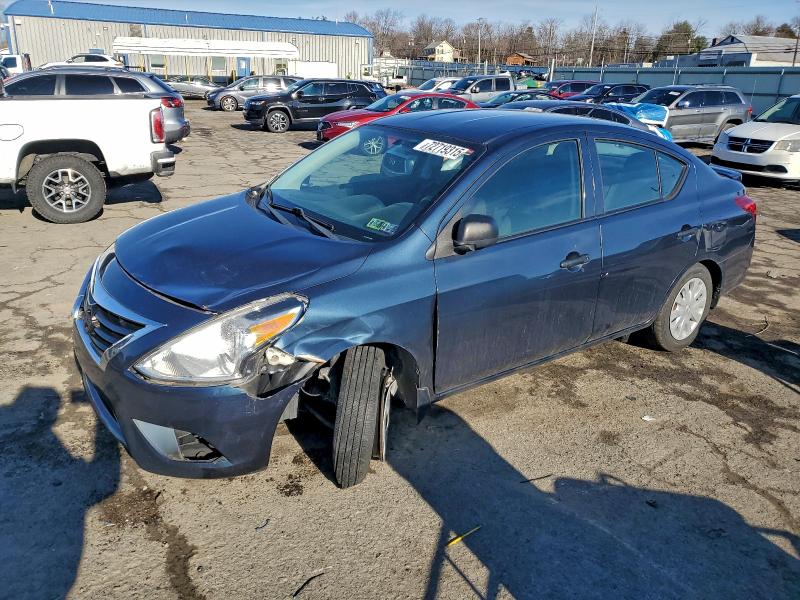 Фото 1 - NISSAN VERSA