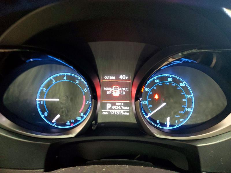 Фото 9 - TOYOTA COROLLA