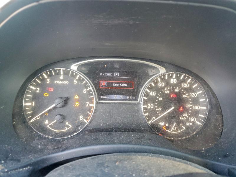 Фото 9 - NISSAN PATHFINDER