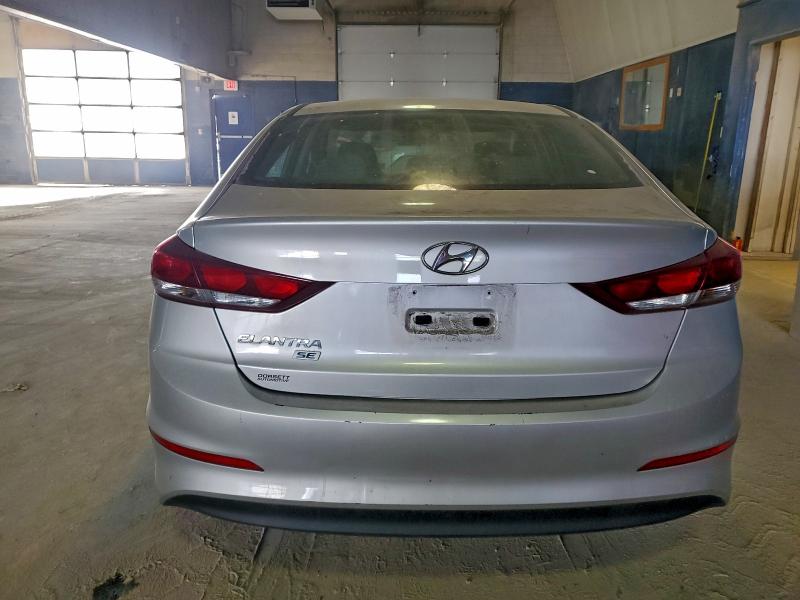 Фото 6 - HYUNDAI ELANTRA