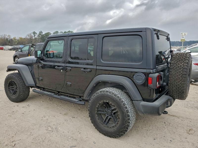 Фото 2 - JEEP WRANGLER