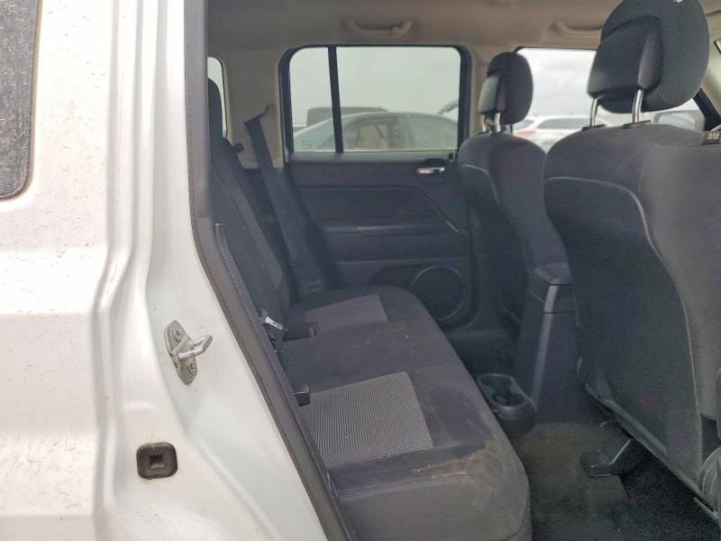 Фото 11 - JEEP PATRIOT