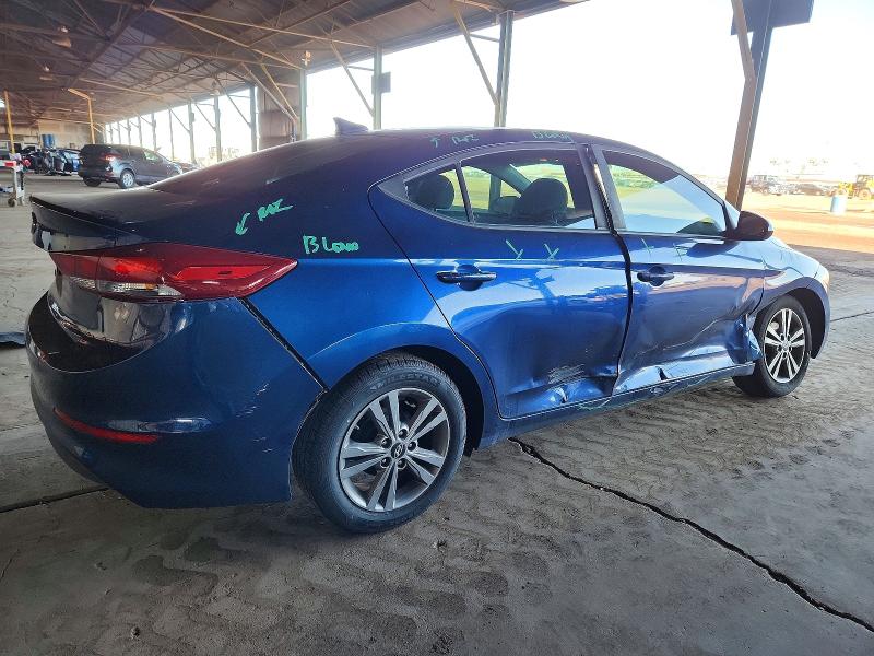 Фото 3 - HYUNDAI ELANTRA