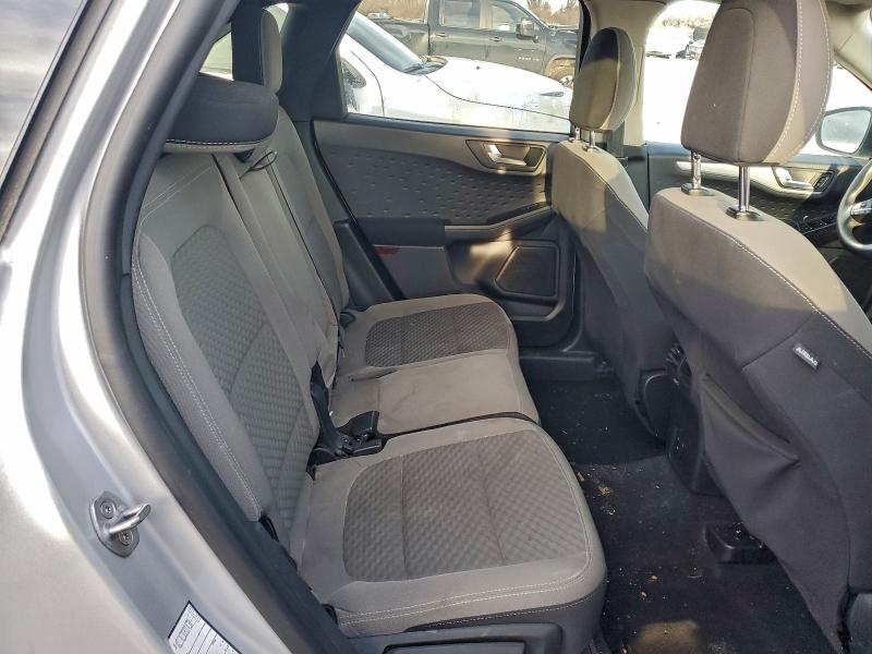 Фото 10 - FORD ESCAPE