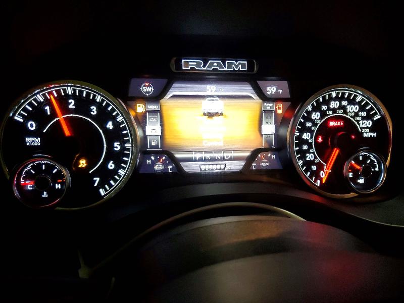 Фото 9 - RAM 1500