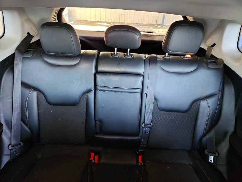 Фото 10 - JEEP COMPASS