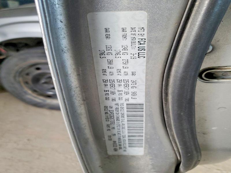 Фото 13 - DODGE JOURNEY