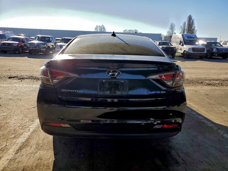 Фото 6 - HYUNDAI SONATA