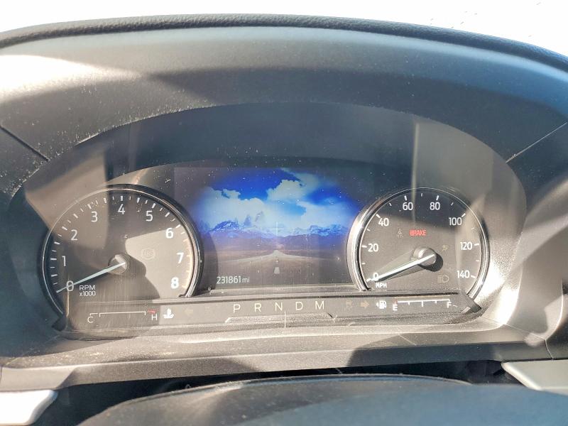 Фото 9 - FORD EXPLORER