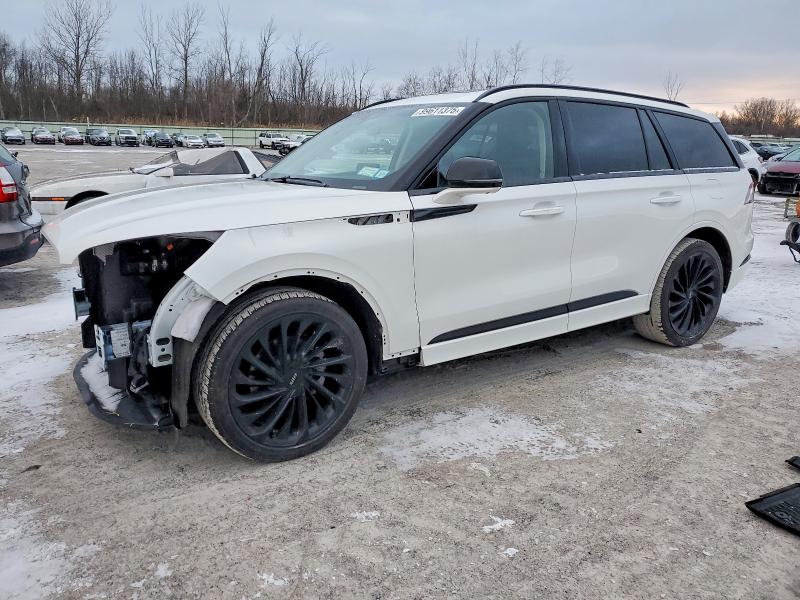 Фото 1 - LINCOLN AVIATOR