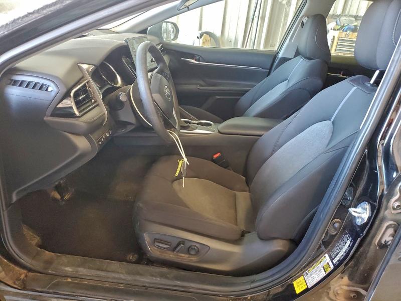 Фото 7 - TOYOTA CAMRY