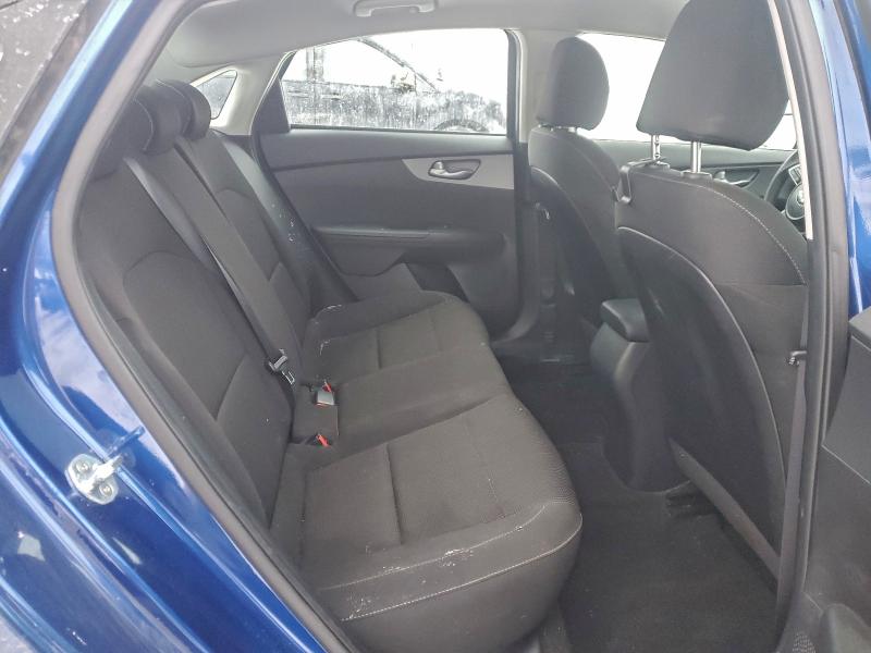 Фото 10 - KIA FORTE