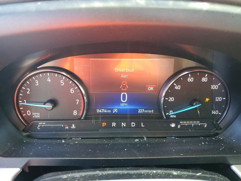 Фото 9 - FORD EXPLORER