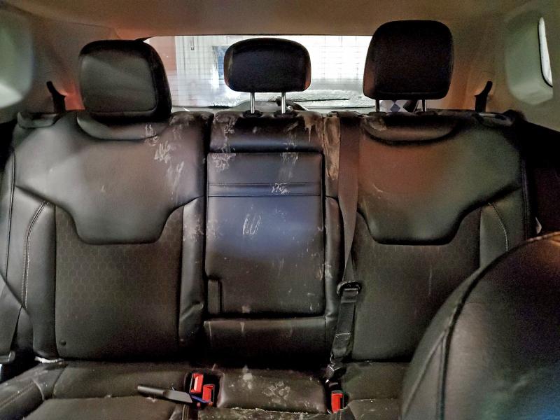 Фото 10 - JEEP COMPASS