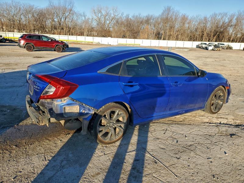 Фото 3 - HONDA CIVIC