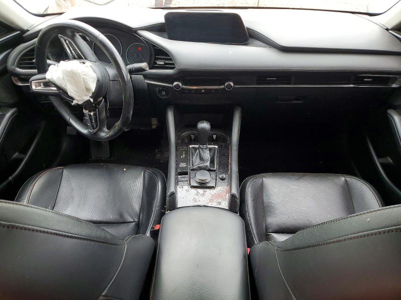 Фото 8 - MAZDA 3