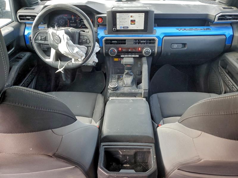 Фото 8 - TOYOTA TACOMA