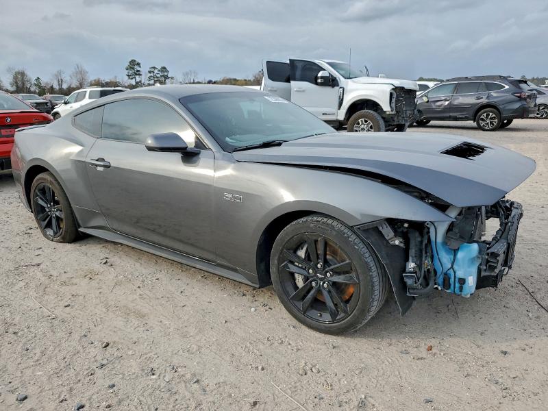 Фото 4 - FORD MUSTANG