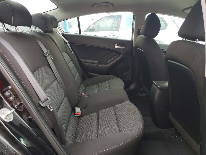 Фото 10 - KIA FORTE