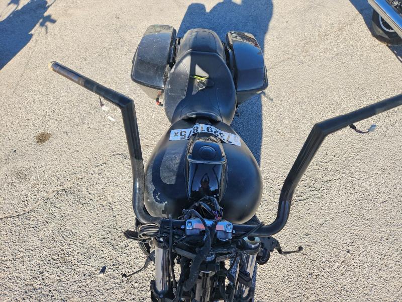 HARLEY-DAVIDSON FL 2016