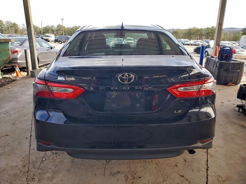 Фото 6 - TOYOTA CAMRY